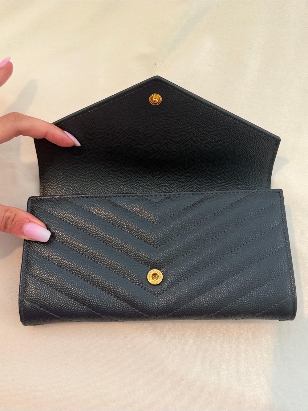 YSL Wallet - Picture 6 of 9